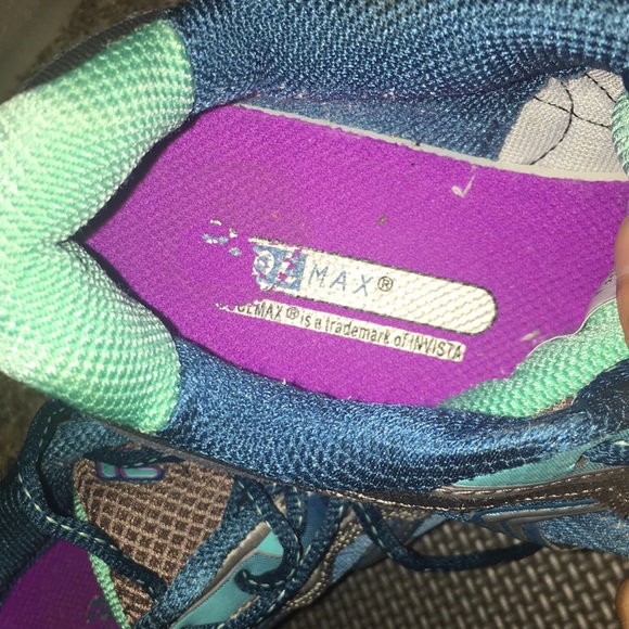 FILA cool Max Sporty tennis shoes - Picture 4 of 7